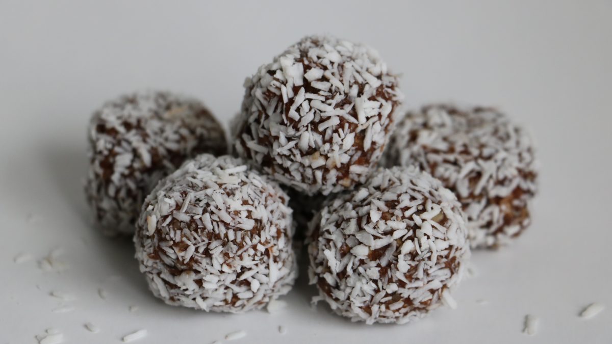 Vegan No-Bake Energy Bites